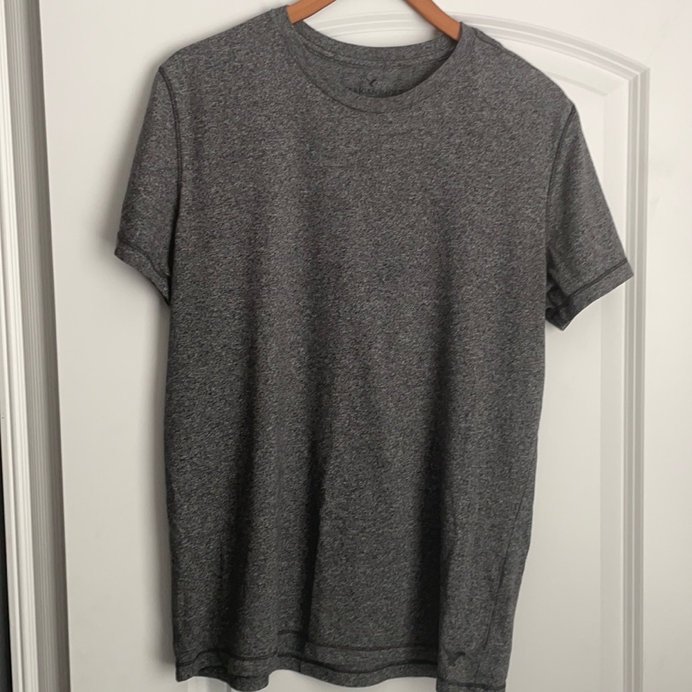 Gray American Eagle t-shirt